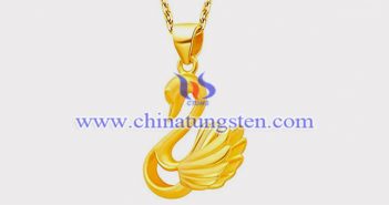钨合金镀金天鹅吊坠图片