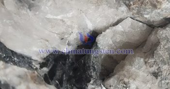 钨矿:咬定青山不放松 钨矿图片